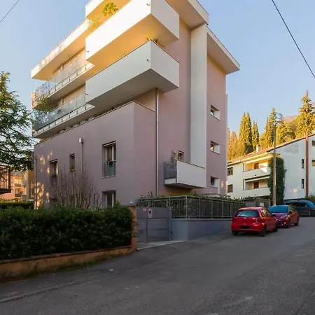 Il Sol Levante Apartment